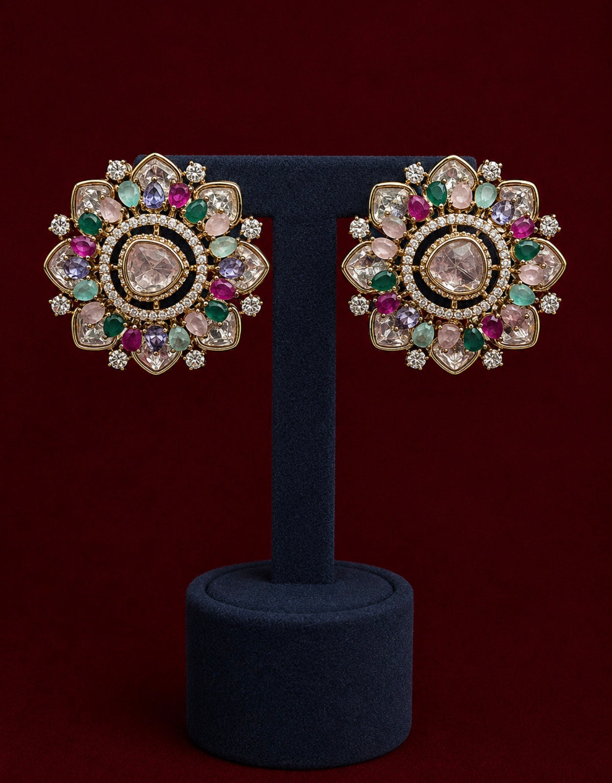 Multicoloured studs