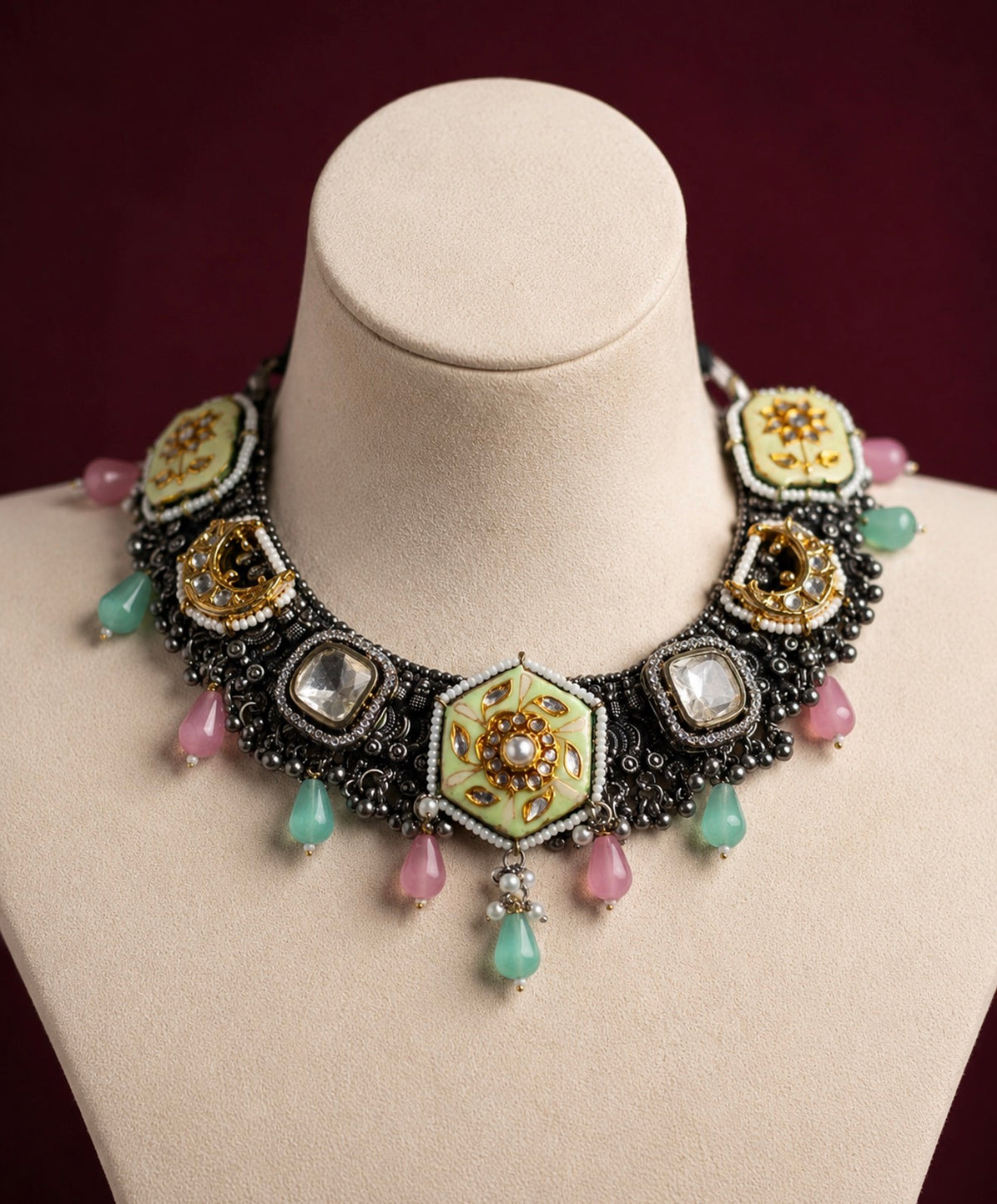 Pastel and oxidised set with matching earrings